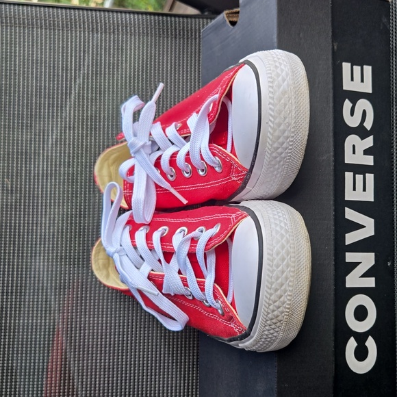 CONVERSE Chuck Taylor Low Top Sneakers - Picture 3 of 7